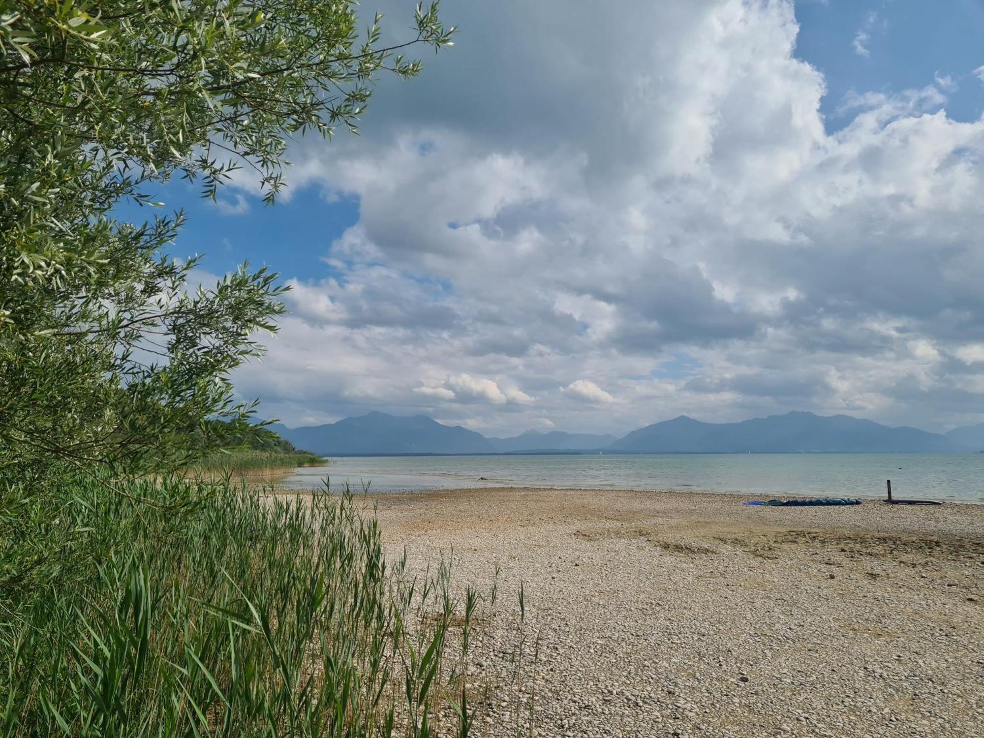 Vintage Studio Am Chiemsee Ubersee Exterior photo